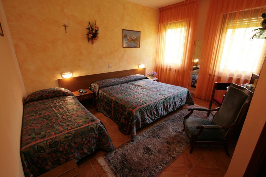 Hotel Sarre Room photo